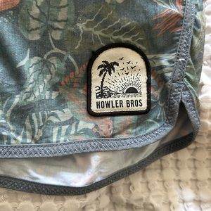 Howler Bros Men’s Board Shorts size 33